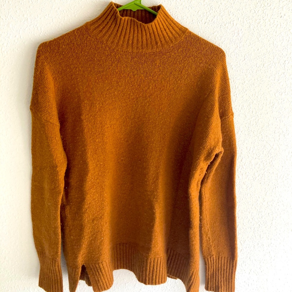 Burnt orange turtle neck sweater
